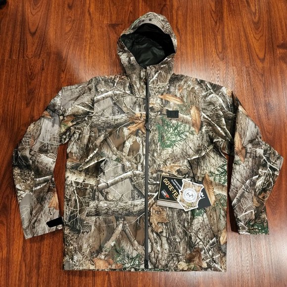 Under Armour Men's M Realtree Edge GORE-TEX Essential Hybrid Jacket 1316962-991 - Picture 1 of 6
